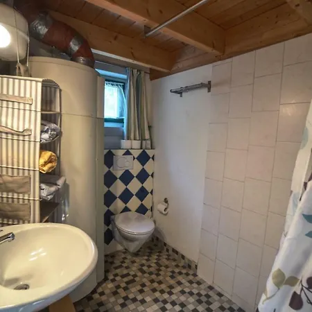 Hof Marienberg, 56340 Osterspai, Deutschland Wanderhuette Osterspai