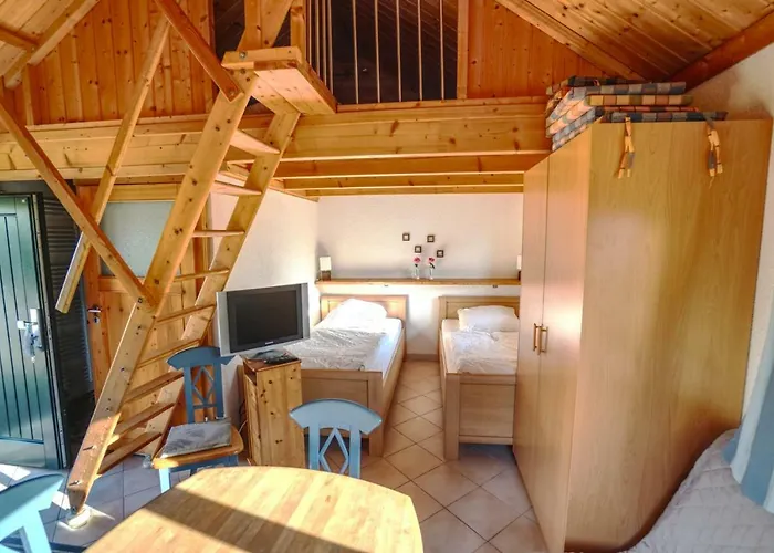 Hof Marienberg, 56340 Osterspai, Deutschland Wanderhuette 펜션 *